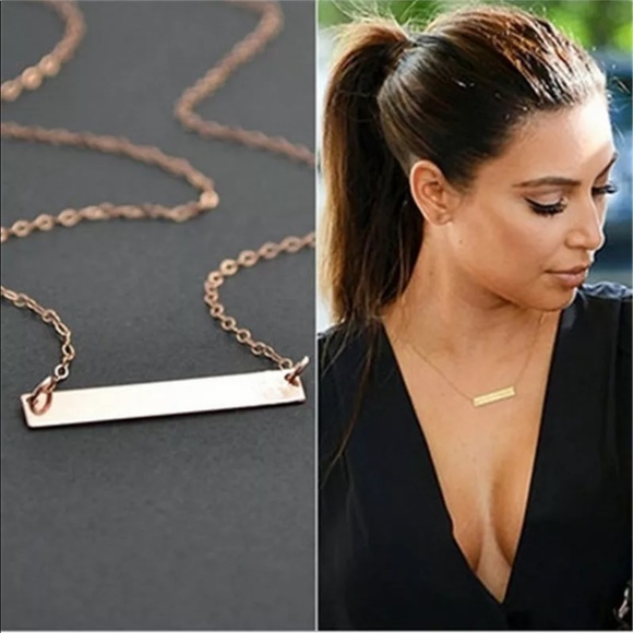 Justine’s Chic Boutique Jewelry - Horizontal Gold Bar Dainty Necklace
